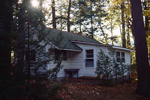Ernest Hemingway Cottage on a fall day 300x200